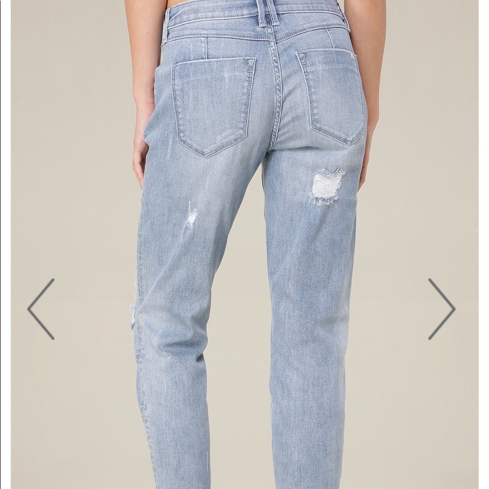 New Bebe relaxed girlfriend jeans - Picture 2 of 4
